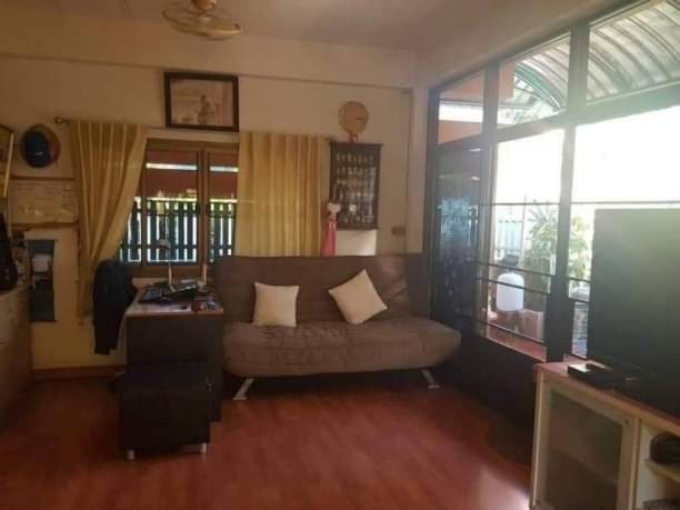 คุ้มมากกก ขายเพียง 2.45 ล้าน บ้านพร้อมที่ดิน 180 ตรว. ขัวมุง สารภี บ้าน 2 หลัง พร้อมเฟอร์นิเจอร์บางส่วน ติดถนน ค้าขายได้