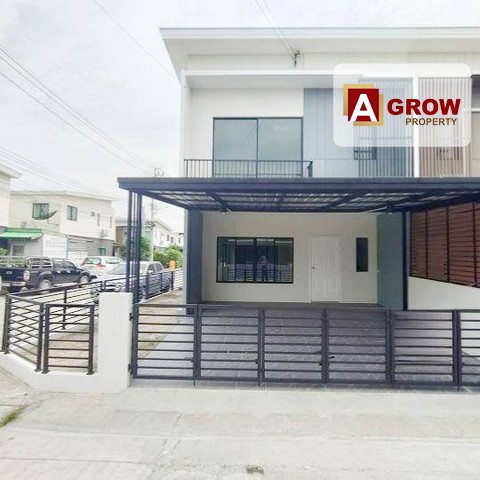 เดอะคอนเนค สุวรรณภูมิ3 หลังมุมเส้นเมน รีโนเวทพร้อมอยู่รหัสทรัพย์ : AGT00166ราคาขาย 2,890,000 บาท *ฟรีโอน*ที่ตั้ง : ถ.กิ่งแก้วซอย37 ต.ราชาเทวะ อ.บางพลี จ.สมุทรปราการ 10540รายละเอียดทรัพย์:ประเภท : ทาวน์เฮ้าส์หลังมุมจำนวนชั้น : 2 ชั้นเนื้อที่ : 28.7 ตรว.ห้องนอน : 3ห้องน้ำ : 2ห้องอื่น : 1ห้องครัวจอดรถ : 1 จอดจุดเด่น : บ้านรีโนเวทพร้อมอยู่ หลังมุม อยู่ต้นโครงการ  เข้า-ออกได้หลายเส้นทาง เชื่อมทุก