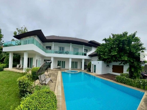 #ขาย|ให้เช่าบ้านขนาด7ห้องนอน7ห้องน้ำเนื้อที่ไร่ครึ่ง????ในสนามกลอฟ์วินด์มิลล์ถนนบางนา 152 ล้านให้เช่าเดือนละ 850,000 ประกัน 3 เดือนล่วงหน้า 3เดือนเนื้อที่ 618.8 ตารางวา รวม 6 โฉนด พื้นที่ใช้สอย 1369 ตรางเมตรค่าสาธารณูปโภค 12 บาท  /ตรว เดือนละ 7,428 บาท ถ้าจ่ายเป็นรายปี จะได้ส่วนลด 1 เดือนค่ะอายุบ้าน 11 ปี สภาพบ้าน90%บ้านหันทางทิศตะวันออก เฉียงเหนือค่ะ✅Builtin เฟอร์นิเจอร์ ทั้งหลัง ✅ติดแ