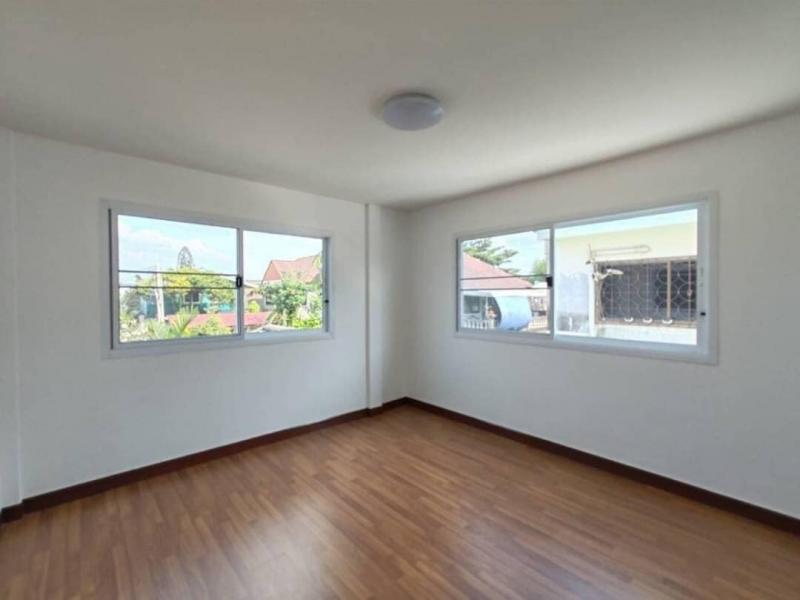 พิกัด เสม็ด ตรงข้ามตลาดไฟฟ้า พิกัด เสม็ด ตรงข้ามตลาดไฟฟ้า