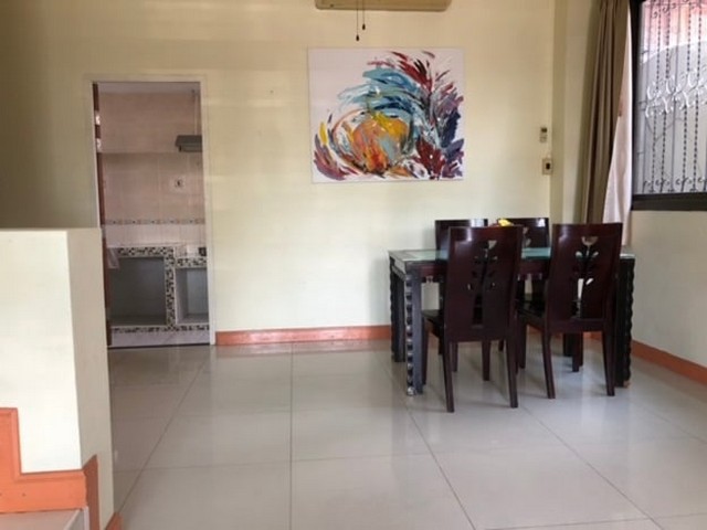 For Rent ให้เช่าบ้าน3 ชั้นซอยพหลโยธิน19 วิภาวดีรังสิต28 เขตจตุจักร ตกแต่งพร้อมอยู่ ใช้ที่อยู่จดทะเบียนได้