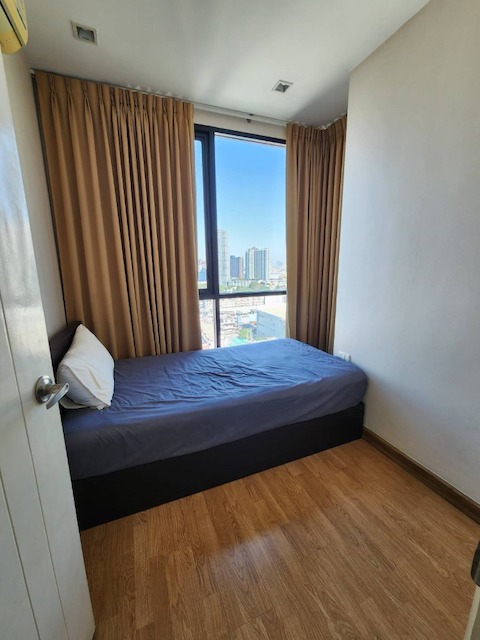 Q House Sukhumvit 79 private nice clean 17th floor BTS On Nut