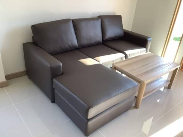 ให้เช่า 30,000 บาท/เดือน 50 ตรว. 4 นอน 3 น้ำ บ้านสร้างใหม่ 2 ชั้น โซนหางดง มี 2 หลัง ติดกัน สไตล์มินิมอล เฟอร์นิเจอร์ใหม่ทุกชิ้น