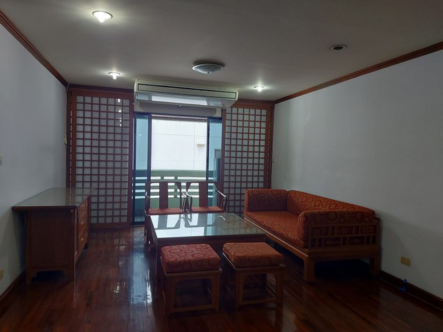 ขายคอนโด เลอร์ พรีเมียร์ 2 Le Premier2 ห้อง Duplex type ชั้น 20-21 พื้นที่ 210 ตร.ม ขนาด 4 ห้องนอน 5 ห้องน้ำ