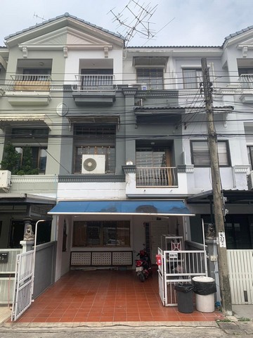 ให้เช่าทาวน์โฮม 3 ชั้น 3 ห้องนอน โครงการบ้านกลางเมือง เหม่งจ๋าย-ลาดพร้าว 80 ใกล้เลียบด่วน ใกล้รถไฟฟ้า เข้าออกได้ทั้งลาดพร้าว 80 และเหม่งจ๋าย
