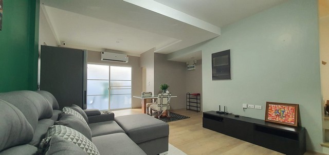 ให้เช่าทาวน์โฮม 2 ชั้น 2 ห้องนอน โครงการ indy บางนา-รามคำแหง 2 เฟอร์พร้อมอยู่ ใกล้เมกะบางนา