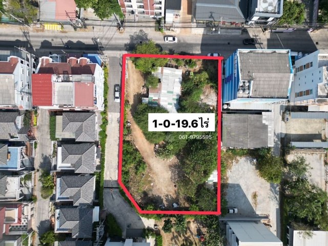 สามารถติดต่อสอบถามเพิ่มเติมได้ที่TEL : 061-979 5595 ดนิตาLine : https://line.me/ti/p/yxo92dHWP1 เสนอขายที่ดินแปลงสวย ถนนบางแสนล่าง 14/3 ซอยจรินทร์ ใกล้หาดวอนนภาเนื้อที่ 1-0-19.6 ไร่ ที่ดินล้อมรั้ว ให้เห็นแนวขอบเขตชัดเจนด้านหน้าที่ดินติดกับถนน กว้างประมาณ 40 เมตร45 ลบ. พร้อมโอนฯทำเลดี ใกล้แหล่งชุมชนบางแสน F-Aphin 