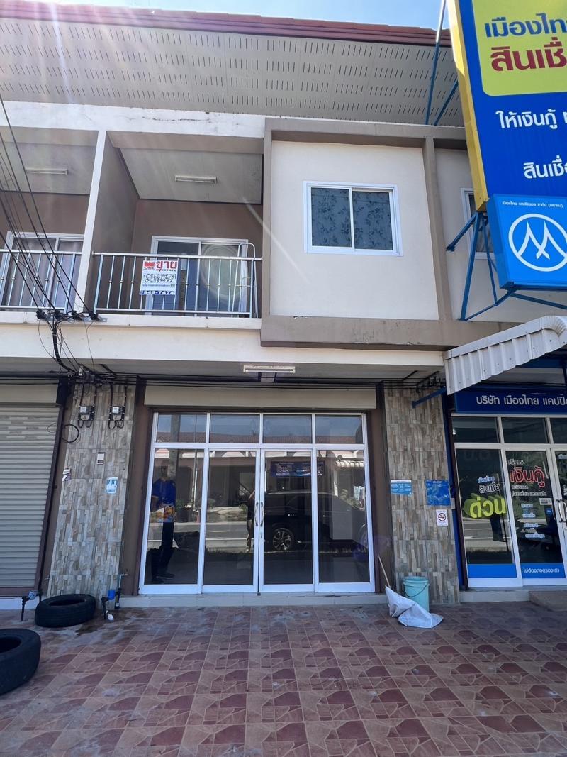 รหัส : F4473ประเภททรัพย์สิน : อาคารพานิชย์ - สำนักงานทำเลต่างๆ : ต่างจังหวัดรายละเอียดย่อ :ราคาขาย 2,800,000 บาทรายละเอียดทั้งหมด :อาคารพาณิชย์ 2 ชั้น ทำเลดี ติดถนนหลัก ต.ขนอม อ.ขนอม จ.นครศรีธรรมราช ราคา 2.8 ล้านบาท2 ห้องนอน2 ห้องน้ำ1 ห้องโถง1 ห้องครัวระเบียงหน้าหลังเนื้อที่ 22 ตรว.หน้ากว้าง 5 ม. ลึกเกือบ 18 เมตรใกล้เคียงสี่แยกขนอม 1 กม.ตลาดสดเทศบาลอ่าวขนอม 900 เมตรโรงพยาบาล ขนอม 4 กม.หา