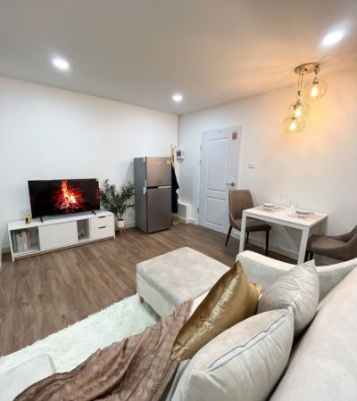 "รุคส์คอนโด " แต่งครบ ทั้งห้อง คอนโดทำเลดีมาก น่าลงทุน  ใกล้ รพ.สวนดอก, คณะแพทย์ มช, 500 เมตร เดินทางใกล้ ไม่ต้องใช้รถ