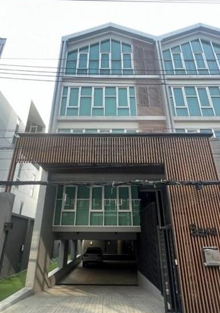 ขายโฮมออฟฟิศ 4 ชั้น โครงการ HOF สุขุมวิท 101/1 วชิรธรรมสาธิต 51 พื้นที่ใช้สอย 585 ตรม 