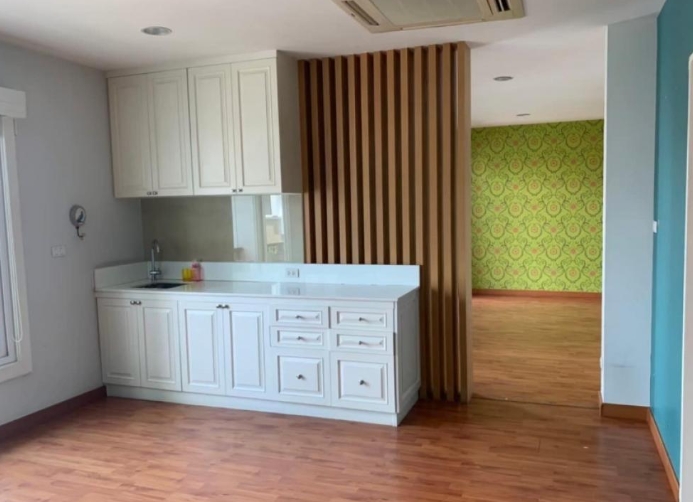 ให้เช่าโฮมออฟฟิศ4ชั้น 3คูหา  บิสทาวน์ พระราม3 สุขสวัสดิ์ พื้นที่ 680 ตรม.