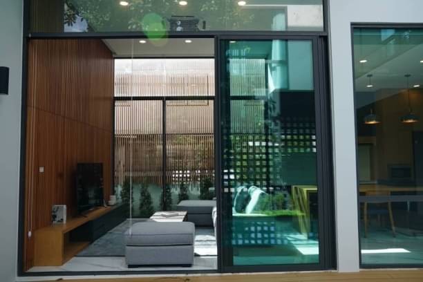 พูลวิลล่าให้เช่า 150,000 บาท/เดือน พูลวิลล่าสร้างใหม่ โซนเจ็ดยอด อำเภอเมือง พร้อมด้วยเฟอร์นิเจอร์บิ้วอินครบครัน