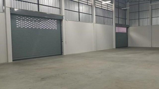 EPL-WH0612 ให้เช่าโรงงานโกดัง บางเลน นครปฐม พื้นที่ 800 ตารางเมตร ที่ดิน 400 ตารางวา มีทางเข้าออก 2 ทาง, ระบบไฟ 3 เฟส ที่จอดรถ 4 คัน