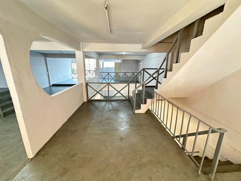 BH2669 ให้เช่าอาคารพาณิชย์ 2 คูหา 4ชั้น ย่านงามวงศ์วานซอยชินเขต พท. 568 ตรม.รีโนเวทแล้ว ย่านชุมชนหนาแน่น