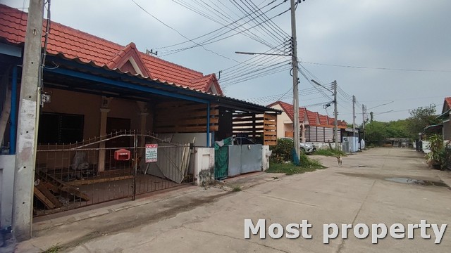 ขายบ้านเดี่ยว ม. Q House Avenue  พระราม5 เนื้อที่ 195.7 ตรว. 4 นอน 4 น้ำ อดีตบ้านตัวอย่าง ตกแต่งบิลด์อินหรู พร้อมเรือนรับรอง