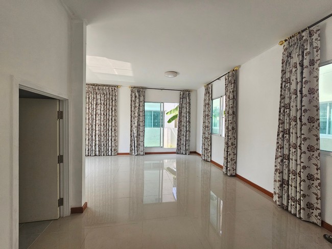 sss457 ขาย บ้านแฝด 2 ชั้น เดอะทรัสต์ วิลล์ ศรีนครินทร์  แพรกษา The Trust Ville