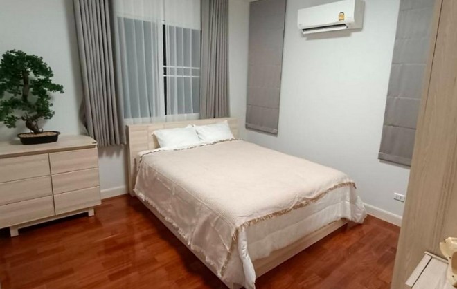 ให้เช่าบ้านเดี่ยว  หมู่บ้านบลูลากูล บางนา ใกล้ ม.ราม2 เนื้อที่ 80 ตรว มี 4นอน 5 น้ำ