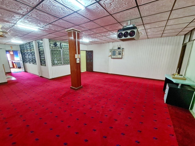 ตลาดพรานนก 6นอน Hostel ร้านกาแฟ MRTไฟฉาย ใกล้ รพ.ศิริราช ทำเลดีมาก  ให้เช่าอาคารพาณิชย์ 2คูหา 6.5 ชั้น  50ตรว. 5น้ำ 10แอร์