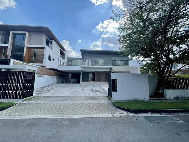 PO271 ขาย บ้านเดี่ยว โครงการ โนเบิ้ลเรซิเด้นส์ พัฒนาการ Noble Residence  ราคาขาย 105,000,000 บาท