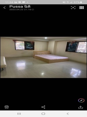 ขายคอนโดพร้อมผู้เช่า!! ขายคอนโดพร้อมผู้เช่า โครงการ ปิ่นเกล้าพาวิลเลี่ยน (Pinklao Pavilion) 1 ห้องนอน ขนาด 55.76 ตารางเมตร ชั้น 2 ห้องมุม วิวหันเข้าภายในโครงการ ทำเลที่ตั้งโครงการอยู่ในซอยพิทักษ์ธรรม ห่างจากถนนปิ่นเกล้าเพียง 500 เมตร ห่างจากเซนทรัลปิ่นเกล้าเพียง 5 นาที ปัจจุบันปล่อยเช่าเดือนละ 6,500 (ช่วงโควิด) ปกติสามารถปล่อยเช่าได้ 7-8 พันต่อเดือน.ขายคอนโดพร้อมผู้เช่า โครงกา