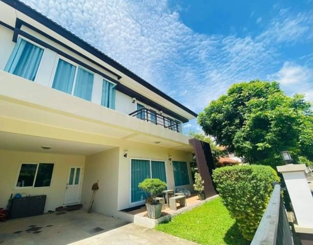 เพียง 7.5 ล้าน 98 ตรว. 5 นอน 5 น้ำ #วรารมย์แก้วนวรัฐ บ้าน 2 ชั้น สันปูเลย ดอยสะเก็ด แปลงหัวมุม หิ้วกระเป๋าพร้อมเข้าอยู่