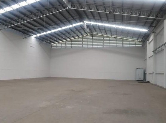 ให้เช่าโกดัง หลายขนาด ย่านรังสิต  ติดถนน พหลโยธิน อ.คลองหลวง ปทุมธานี