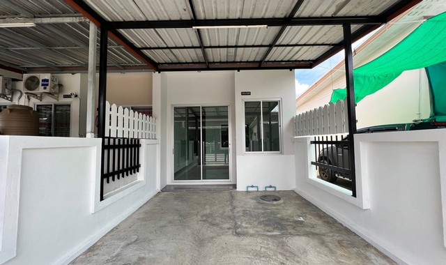 ขายทาวน์โฮมโครงการ หมู่บ้านอีสเทิร์น ศรีราชา จังหวัดชลบุรี PKK03-01043