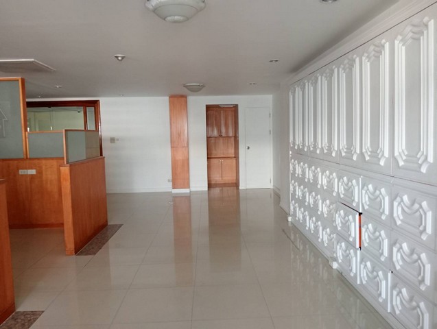 เช่า คอนโด ITF Silom Palace ชั้น 14 พื้นที่ 132.41 ตร.ม. ใกล้ BTS ช่องนนทรี เยื้อง ธ กรุงเทพ สำนักงานใหญ่ ย่านธุรกิจใจกลางเมือง