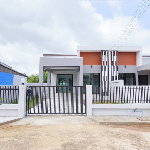 เปิดจองแล้ว‼️ทาวน์โฮมชั้นเดียว 32 - 42 ตรว. โครงการแสนดี วิลล่า กบินทร์บุรี  ตำบลสำพันตา  อำเภอนาดี  จ.ปราจีนบุรี2 นอน 1 น้ำ ราคาเพียง 1.XX ล้าน. ผ่อนเพียง 5,XXX บาทใกล้อำเภอนาดีใกล้อบต.สำพันตาใกล้ตลาดโคกอุดมใกล้นิคมอุตสาหกรรมกบินทร์บุรีจองวันนี้รับแอร์ฟรี + ของแถมมากมายนัดชมโครงการ โทร/Line 098-4936158https://maps.app.goo.gl/3FQAHPepxM53fWNs8?g_st=il