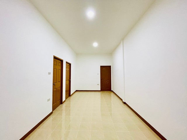 ขาย ทาวน์เฮ้าส์ 1 ชั้น พร้อมที่ดิน หมู่บ้าน อนานคร1