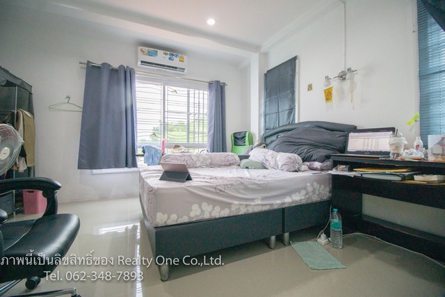 ขายทาวน์เฮ้าส์ สิรารมย์พลัส ดอนทอง ต.บางตีนเป็ด อ.เมือง จ.ฉะเชิงเทรา เนื้อที่เยอะ