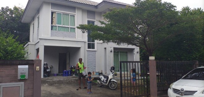 ขายบ้านเดี่ยว 2 ชั้น เดอะแพลนท์ไลท์ ติวานนท์ รังสิต หลังมุม เนื้อที่ 65 ตรว มี 3 ห้องนอน 2 ห้องน้ำ