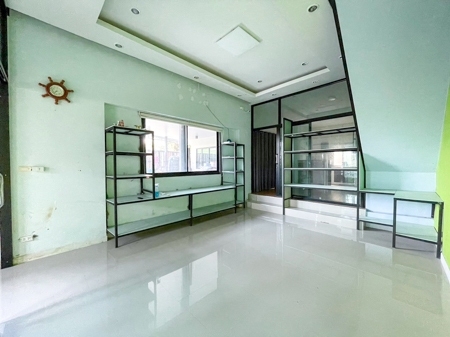 Townhouse 2 storey commercial building For Rent office for rent PlaiLaem Bophut Koh Samui Thailand Property