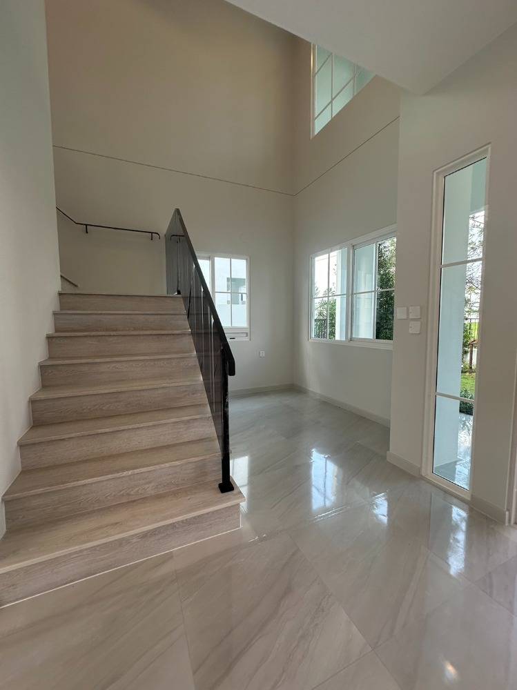 รหัสทรัพย์ R2962 ให้เช่า บ้านเดี่ยว 2ชั้น โครงการ วิลลาจจิโอ 3 Villagio3 ศรีนครินทร์-บางนา บ้านใหม่