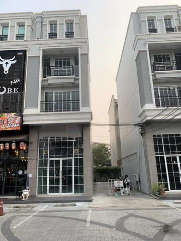 ขายอาคารพาณิชย์ 4.5 ชั้น โครงการ The Master อุดมสุข สุขุมวิท 103 