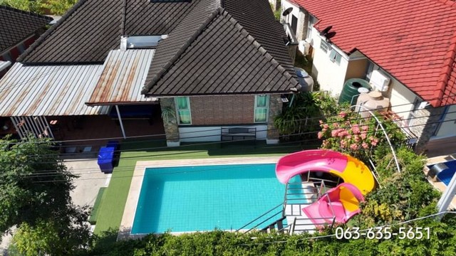 สนใจมาเที่ยวชมโทร ติดต่อ นกได้หลายช่องทางนะคะโทร. 06-3635-5651 (ไลน์เต็มค่ะ)โทร. 06-1494-9665ไลน์ไอดี : @nyland789(ไลน์คลิ๊กแล้วทักมาได้เลยค่ะ) https://line.me/R/ti/p/@lso8480l________________________________บ้านพูลวิลล่า 2 หลัง ทำเลดีมากกกก หน้าเขื่อนขุนด่าน เข้าจากถนนหลัก เส้นสาริกา-นางรองเพียง 200 เมตร เท่านั้น‼️ซื้อคู่หรือเดี่ยวก็ได้ค่ะหลังแรก เนื้อที่ 79 ตรว. ติดถนน 2 ด้าน บ้านเลขที่ 269/1 หันทิศตะวันออก 3,700,000 ต.สาริกา อ.เมือง