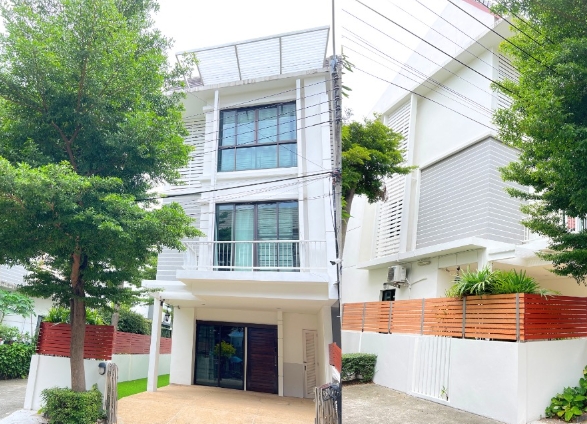 ให้เช่าและขายทาวน์โฮม อารียา แมนดารีน่า สุขุมวิท77 สวนหลวง ใกล้BTS สายสีเหลือง
