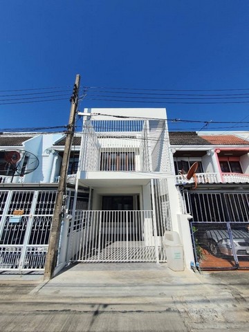 WW320 ขายด่วน ทาวน์เฮ้าส์ 2 ชั้น รีโนเวทใหม่ ซอยวิภาวดี 64 #ใกล้มหาวิทยาลัยเกษตรศาสตร์บางเขน