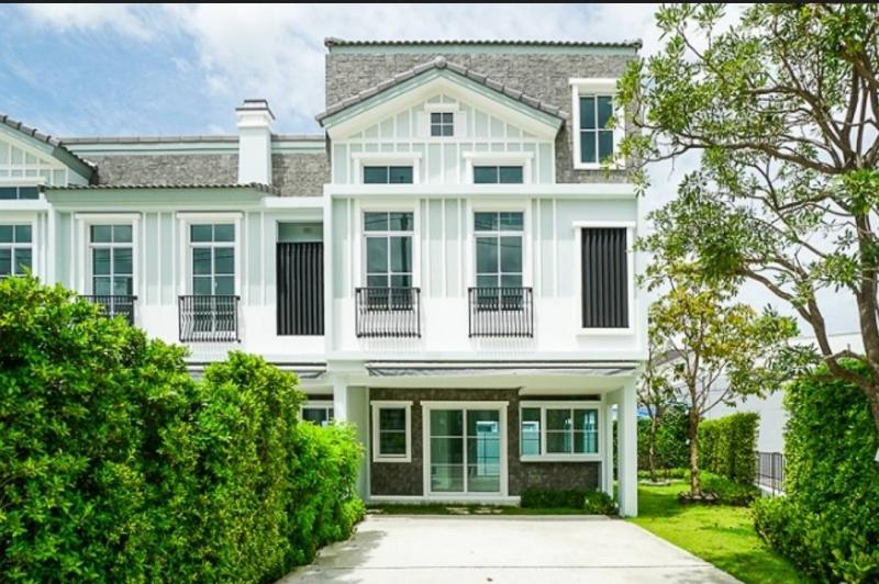 รหัสทรัพย์ R2966 ให้เช่า ทาวน์เฮ้าส์ 2.5ชั้น โครงการ อินดี้ บางนา-รามคำแหง 2 บ้านหลังมุม เป็นบ้านตัวอย่าง 