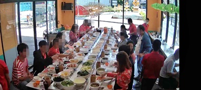 เซ้ง ร้านหมาล่าสายพาน ซอยรัชดา18  มีที่จอดรถ ทำเลดี