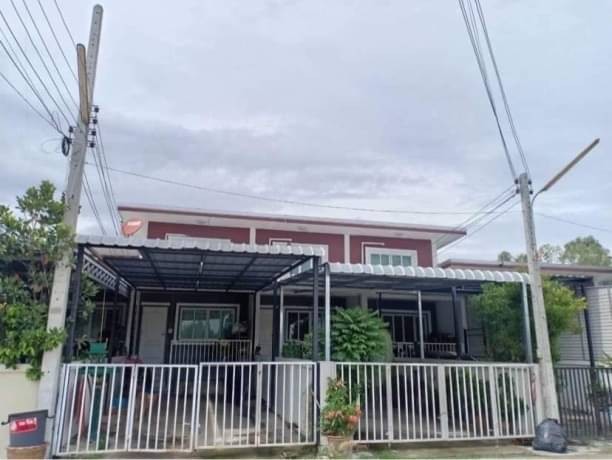 โซนหางดง ขาย 1.39 ล้าน 25 ตรว. ทาวน์โฮม 2 ชั้น บ้านแหวน ใกล้จังเกิ้ลแอดเวนเจอร์พาร์ค ใกล้นานาชาติSIBS ไป #สนามบิน เพียง 25 นาที