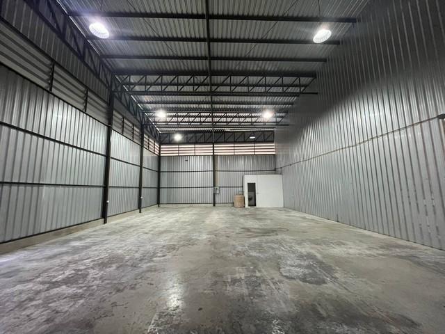 BST591 ให้เช่าโกดังเก็บสินค้พร้อมออฟฟิศติดถนนเทพารักษ์ กม .11 ขนาด 300 ตารางเมตร