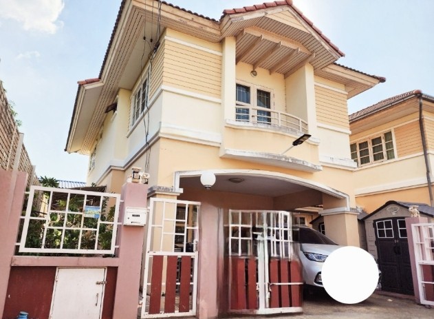 ขายบ้าน 2 ชั้น หมู่บ้านพิบูลย์ พาร์ค วิลล์ ถนนพิบูลสงคราม นนทบุรี เนื้อที่ 50 ตรว มี 3นอน 3น้ำ ใกล้สะพานพระราม 7 