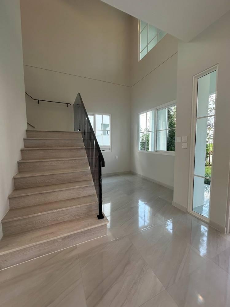 EPL-HR3086 ให้เช่า บ้านเดี่ยว 2ชั้น ย่านบางนา โครงการ วิลลาจจิโอ 3 Villagio3 ศรีนครินทร์-บางนา เนื้อที่ 75 ตรว. พื้นที่ 227 ตรม. 4 ห้องนอน