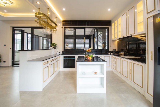 บ้านเดี่ยว 3 ชั้น 4 ห้องนอน หลังใหญ่ตอบโจทย์ทุกวัย ทุก Generation ติดถนนรอบเมืองเชียงใหม่