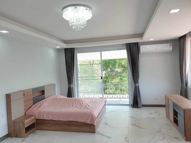 ขาย-ให้เช่า บ้านสองหลัง อยู่ภายในบริเวณรั้วเดียวกันทำเลดี เฟอร์นิเจอร์ครบ