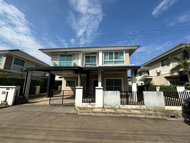  ปล่อยเช่า บ้าน 2 ชั้น ม.กาญจน์กนก 12 พร้อมเฟอร์นิเจอร์ เดินทางเข้าเมืองสะดวก