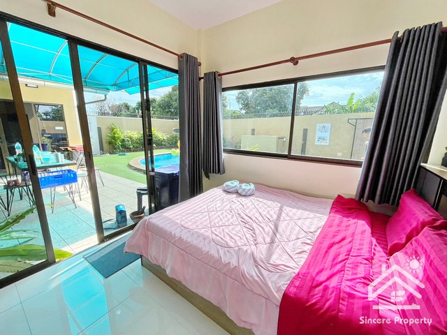 ขายบ้านพูลวิลล่า พัทยา บ้านเดี่ยวชั้นเดียว มีสระว่ายน้ำสำหรับครอบครัว