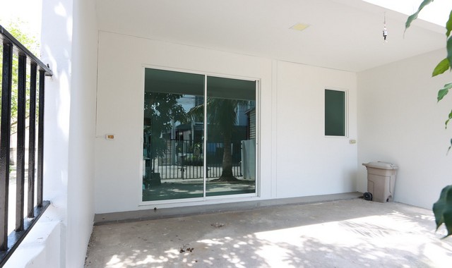 ขายทาวน์เฮ้าส์โครงการ เบล็ส วิลล์ รามอินทรา 117 คลองสามวา กรุงเทพมหานคร PKK03-00683