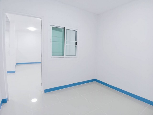 ขายถูกบ้านทาวน์เฮ้าส์ เจษฎา 7 เนื้อที่ 20 ตารางวา 200/156 ซอย 11